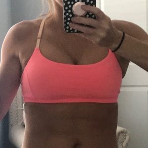 Lululemon sports bra size 2
